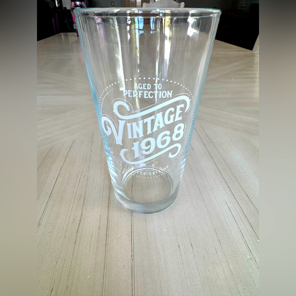 Susquehanna Glass Company Vintage 1968 “Aged to Perfection” 16oz Beer Pint Glass